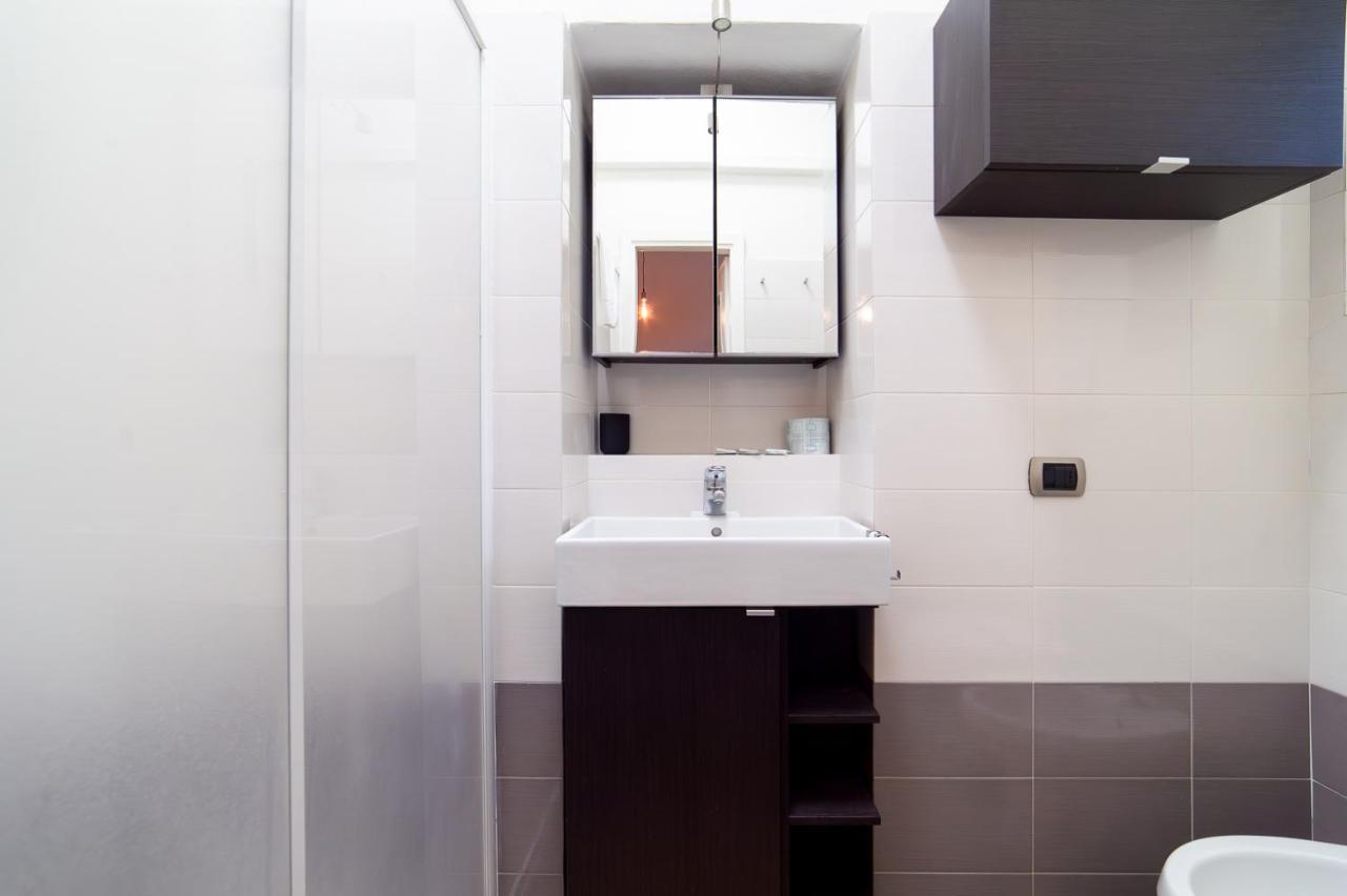 Hbhall Sempione Apartment Милано Екстериор снимка
